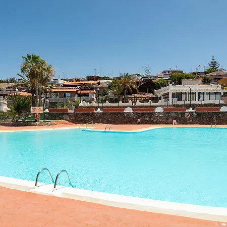 - Private Solarium & Pool - Bbq *